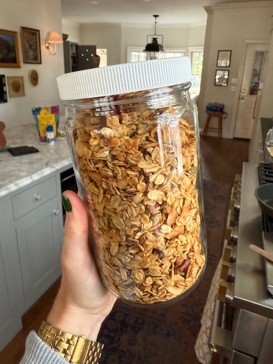 Homemade Crunchy Granola (low sugar)