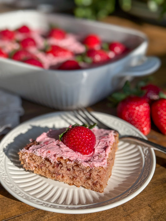 Sugar Free Strawberry Sheet Cake