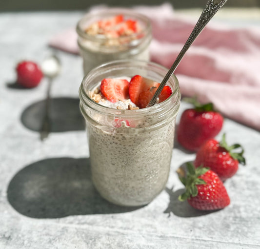 Strawberry Cheesecake Chia Pudding